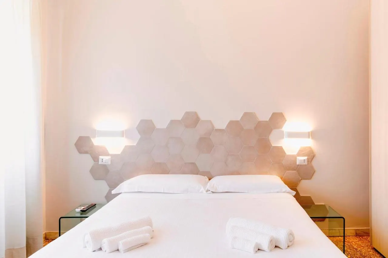 Nocleg ze śniadaniem Roma Talenti Fucini B&B